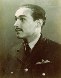 Oberdak in RAF uniform